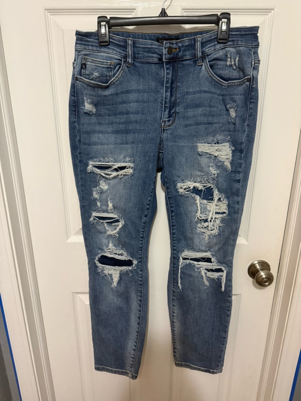 Judy Blue Slim Fit Distressed Jeans Womens Sz 14W Ripped Stretch Streetwear